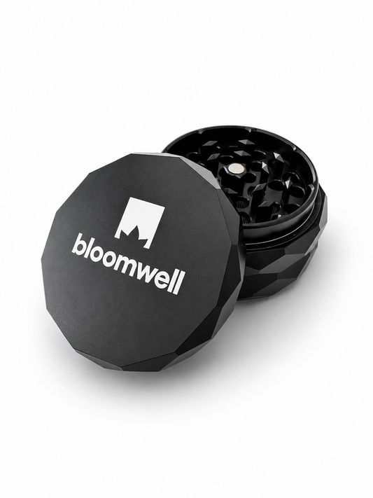 Bloomwell x NV Grinder - Magnetic Pyramid - Mary Jane Special